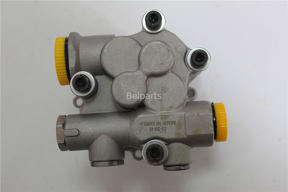 Doosan K3V63 DH130 DH150 Excavator Gear Pump 716654A 719211 Excavator এর অংশ