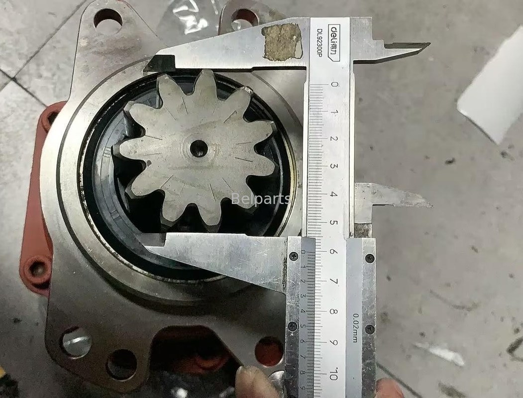 PCR-1B-05A-P-9297B নাচি সুইং মোটর XCMG XE15 JCB 19C-1 CASE CX17 KOBELCO SK17SR খননকারীর যন্ত্রাংশ হাইড্রোলিক ঘূর্ণন মোটর ডিভাইসের জন্য