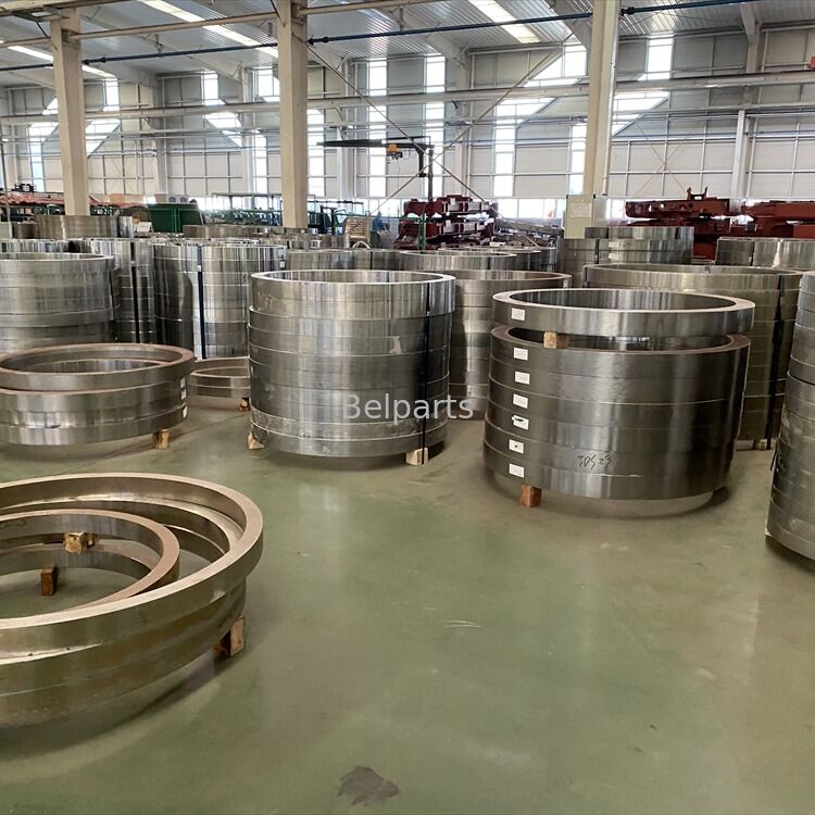 কোমাতসু খননকারীর যন্ত্রাংশ PC270-7 স্লিউয়িং বেয়ারিং 206-26-00400, স্লিউ রিং সুইং সার্কেল ওএম