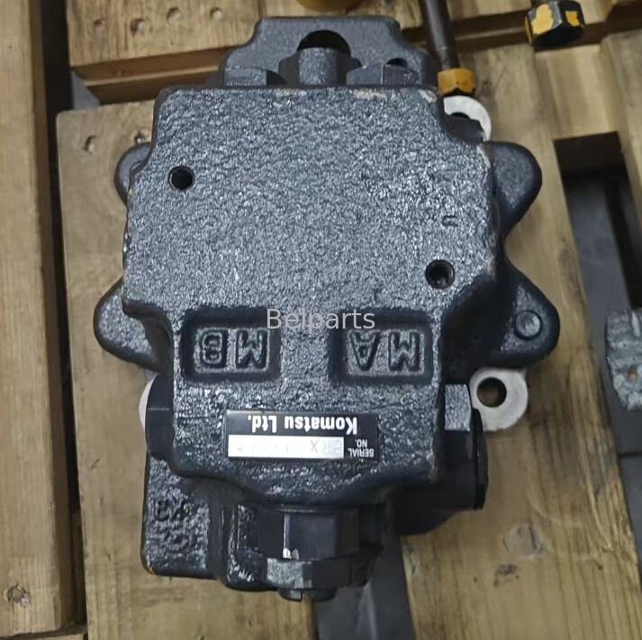 PC30UU-5 Komatsu মিনি খননকারীর জন্য সুইং মোটর খুচরা যন্ত্রাংশ মূল ব্র্যান্ড নতুন ঘূর্ণন ডিভাইস