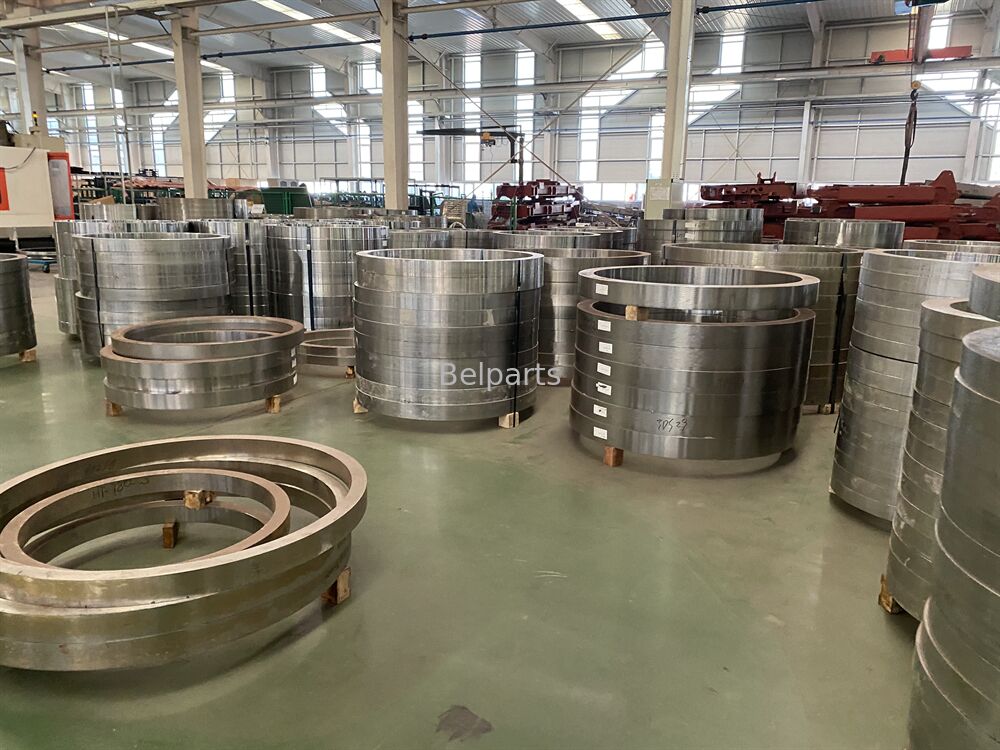 SK135SR-2 Kobelco Excavator Spare Parts YY40F0009F1 Swing Circle Slew Ring Aftermarket এর জন্য স্লিভিং লেয়ার