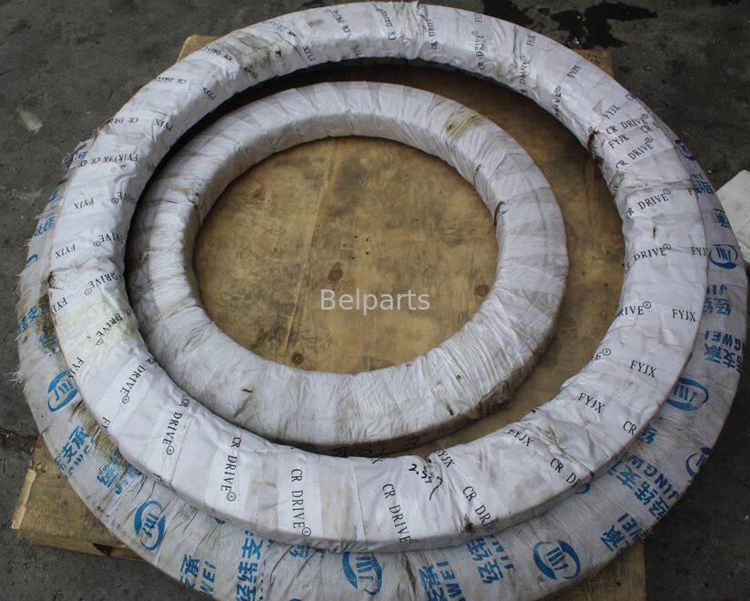 PC138US-8 Komatsu Excavator Spare Parts 22B-25-21100 Swing Circle Slew Ring OEM এর জন্য স্লিভিং বিয়ারিং